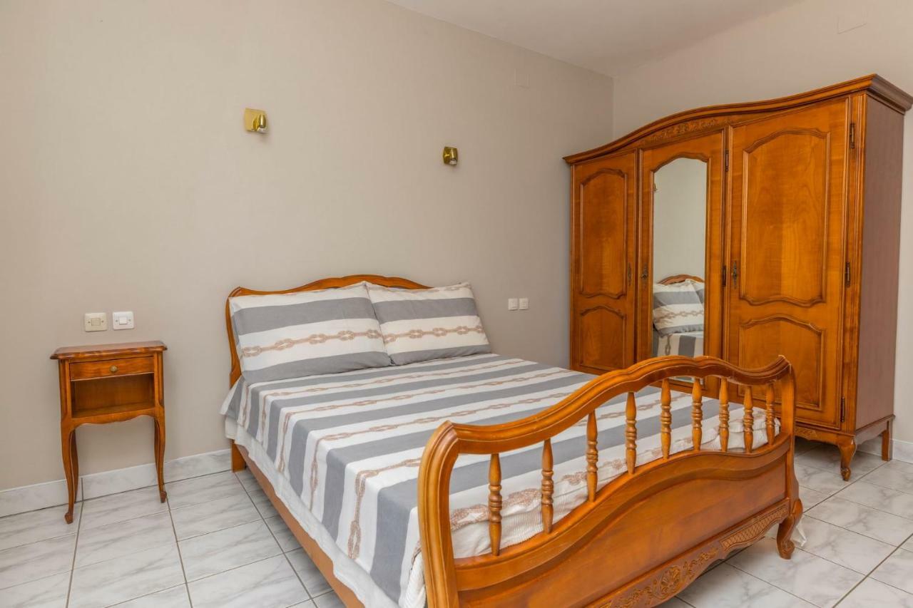 Apartments Adriatic 2 ซริกเวนิซา ภายนอก รูปภาพ